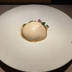 エクアトゥール - 勘八のカルパッチョ 山葵菜 コンソメジュレ エスプーマソース