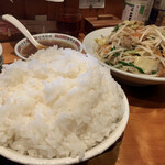 一発ラーメン はしご屋 - 