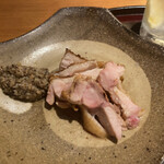 菜鶏 - オリーブ地鶏のもも肉ロースト