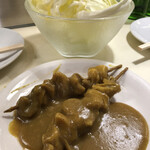 金の字支店 - もつカレー煮！キャベツにカレーを絡めて2度美味しい