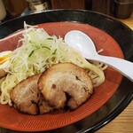 泡系しおとんこつラーメン べらしお - 