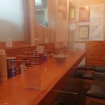 ケンチャンラーメン - パーティション充実してましたね。