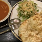 ガンジス - ムルギー+胡麻ナン