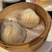 トゥーランドット 臥龍居  - ジューシー小籠包