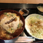 民芸茶房　鷦 - かつ丼　700円