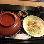 民芸茶房　鷦 - かつ丼　700円