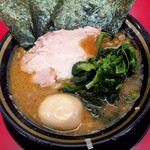 家系ラーメン王道 いしい - 