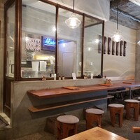 自家製粉石臼挽きうどん 青空blue 本店 - 製麵場