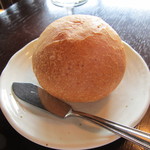 藤右ェ門 栄 - 食べ放題のパン