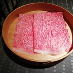 瀬里奈 - 宮城県産の特選牛サーロインのしゃぶしゃぶ肉です。（タブレットで撮影。）