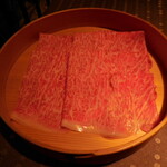 瀬里奈 - 宮城県産の特選牛サーロインのしゃぶしゃぶ肉です。（デジカメで撮影。）