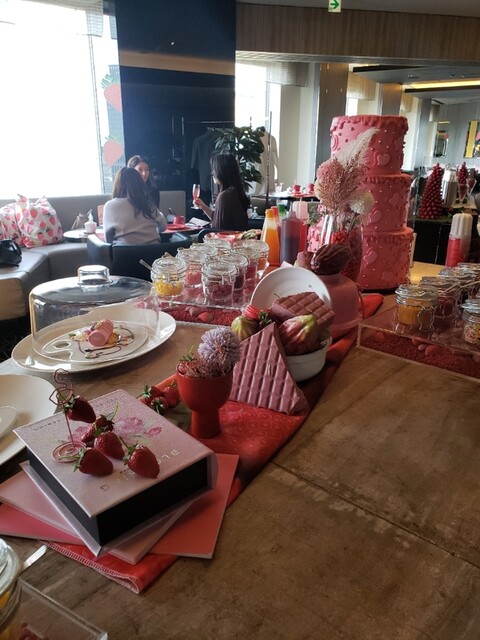 Mixx バー ラウンジ ミックスバーアンドラウンジ 六本木一丁目 バイキング 食べログ