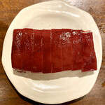 焼肉ホルモン 新井屋 - 厚切り炙り上レバー焼き