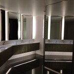 Chuugoku Ryouri Suiyou - 鏡 たくさんの お手洗い