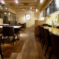 Az/ビーフン東 大阪店 - 店内です。