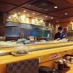 大起水産 回転寿司 - 店内の様子