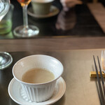 O2 - 新玉葱とにぼバターのスープ