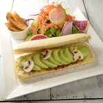 Avocado and Miura vegetable Sandwiches