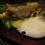 レストラン バカール - スズキのロースト、ムール貝など海鮮のマニエール1