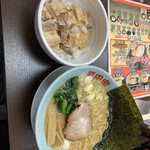 横浜家系ラーメン 長田家 - 