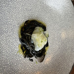 カエンネ - イカ墨パスタ　柑橘　生のイカ