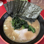 横濱家系ラーメン 勝鬨家 - 