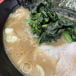 横濱家系ラーメン 勝鬨家 - 