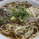 ラーメン 親爺 - ラーメン 750円