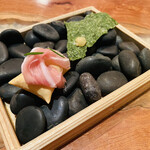 IL TEATRINO DA SALONE - アミューズ。