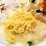 らーめん 謙正 - 麺