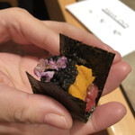 照寿司 - マグロウニキャビア海苔包み(トロけます)