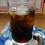 中華来々 - 2012年当時、9月まで定食にサービスでついてきたアイスコーヒー