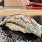 すし 良月 - 2021.2.  小鰭