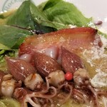 麺屋 六感堂 - 蛍烏賊と春キャベツのポタージュヌードル