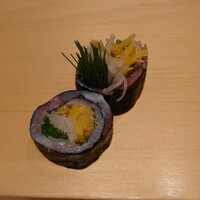 鮨 はしもと - 〆鯖の海苔巻