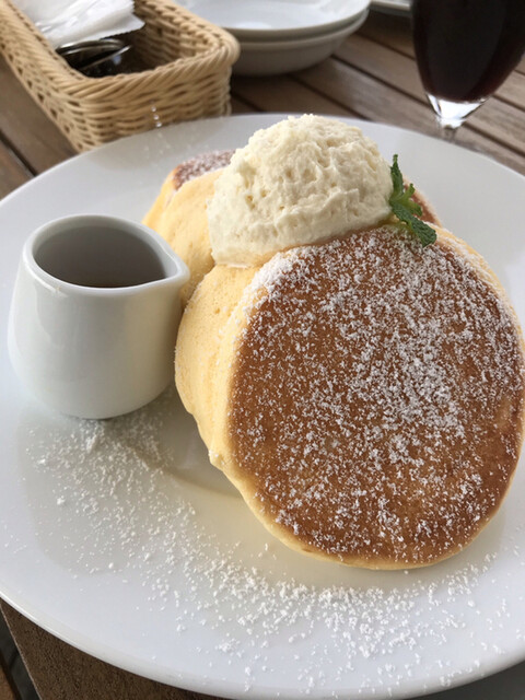 幸せのパンケーキ ウミカジテラス 沖縄店 赤嶺 カフェ ネット予約可 食べログ