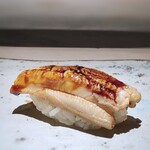 菊鮨 - 穴子・・いつにも増して美味しい穴子でした。ツメの味わいもいいこと。