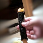 菊鮨 - 赤貝のヒモ・・ヒモ巻き好きです。海苔が上質なので、より美味しい。