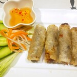 ベトナム料理 LADO - 揚げ春巻き ￥680