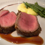 エルルカン・ビス - 仔牛の低温ロースト　赤ワインソース
