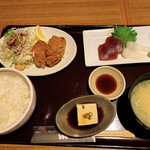 新宿　inton - コンビランチ(本日の刺身、ヒレカツ)