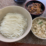 Tenryou Udon - 天領うどん(¥340)
                        ミニ牛めし(¥230)