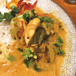 スパイス計画 - イカと菜の花のココナッツカレー（まいこのカレー）♪