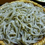 木挽庵 - 田舎そばは幅広