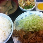 中華新楽 - しょうが焼定食