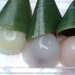 Fushinoya - 水まんじゅう各110円（左からうめ、餡子、桃）