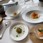 ピエール・ガニェール - これがカクテル・ド・ポッシュ！右下オレンジの品から時計回りに①②③④⑤