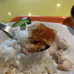 堀内チキンライス - タレはお好みで