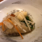 うず潮屋 - お通し(白身魚の南蛮漬け)