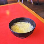 あけぼのラーメン - スープ